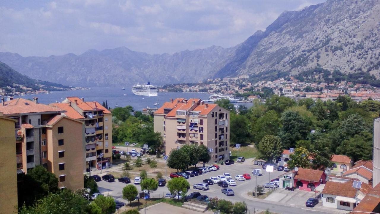 Apartment Daki Kotor Exterior foto